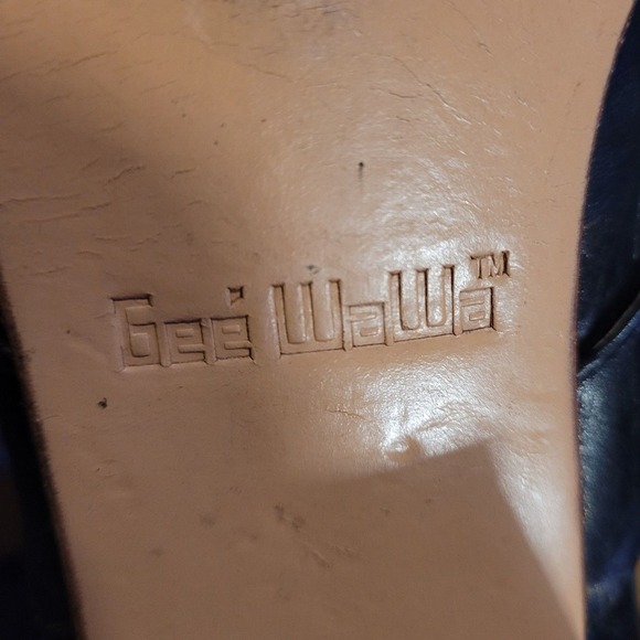 Gee WaWa Anthropologie Distressed Black & Gold Lava Ankle Boots Boho Steampunk - Picture 6 of 11